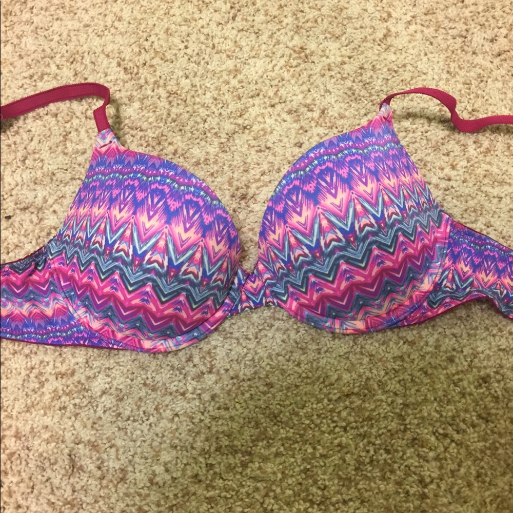 Victoria Secret pink push up bra